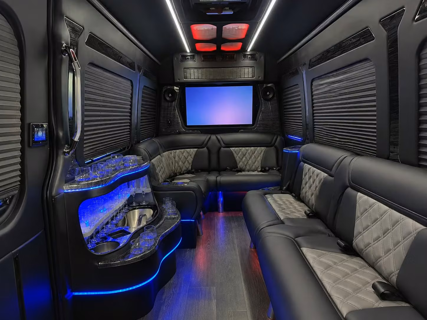 construction site shuttles and workforce transportation in the santa maria valley