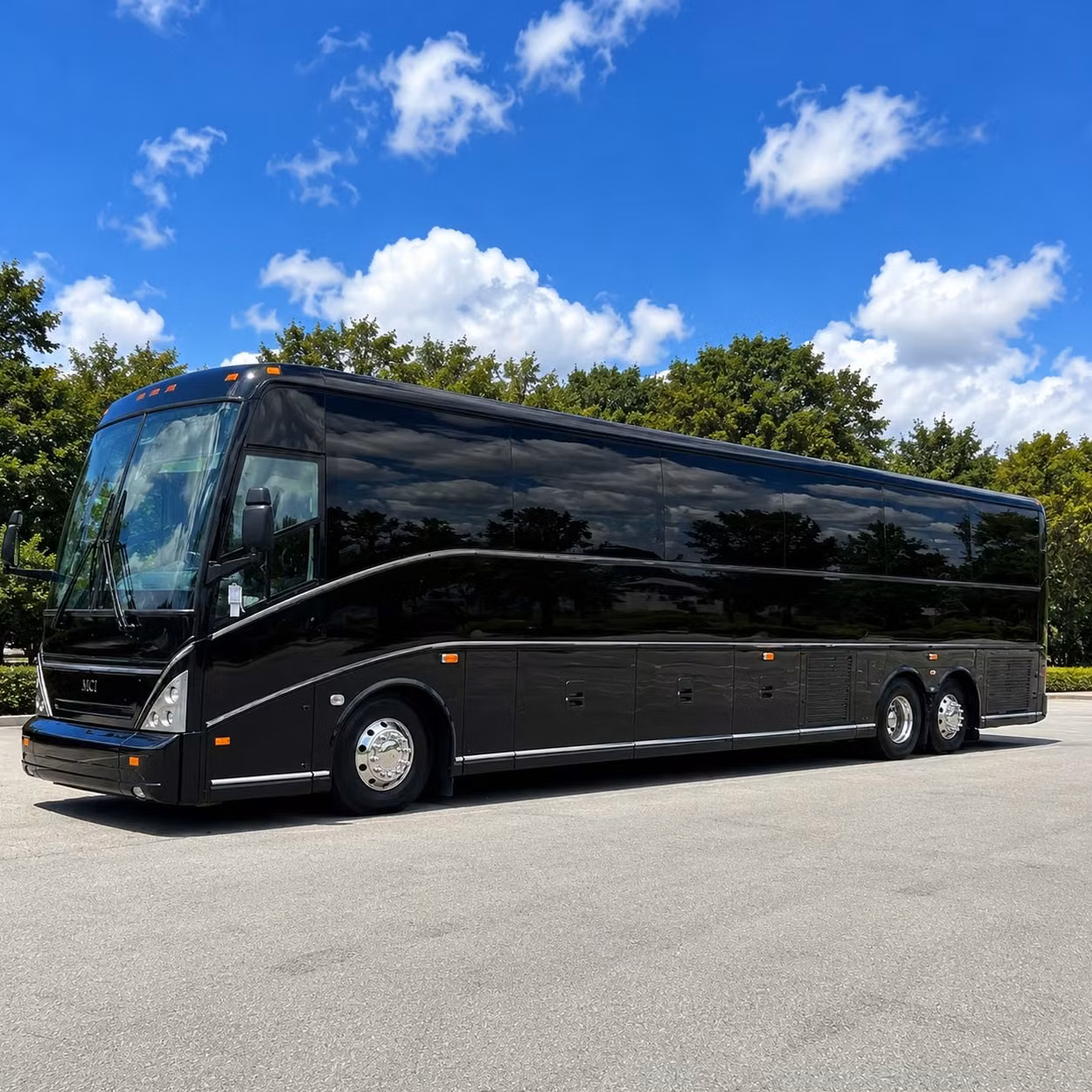 employee shuttle services for santa maria businesses and agricultural operations