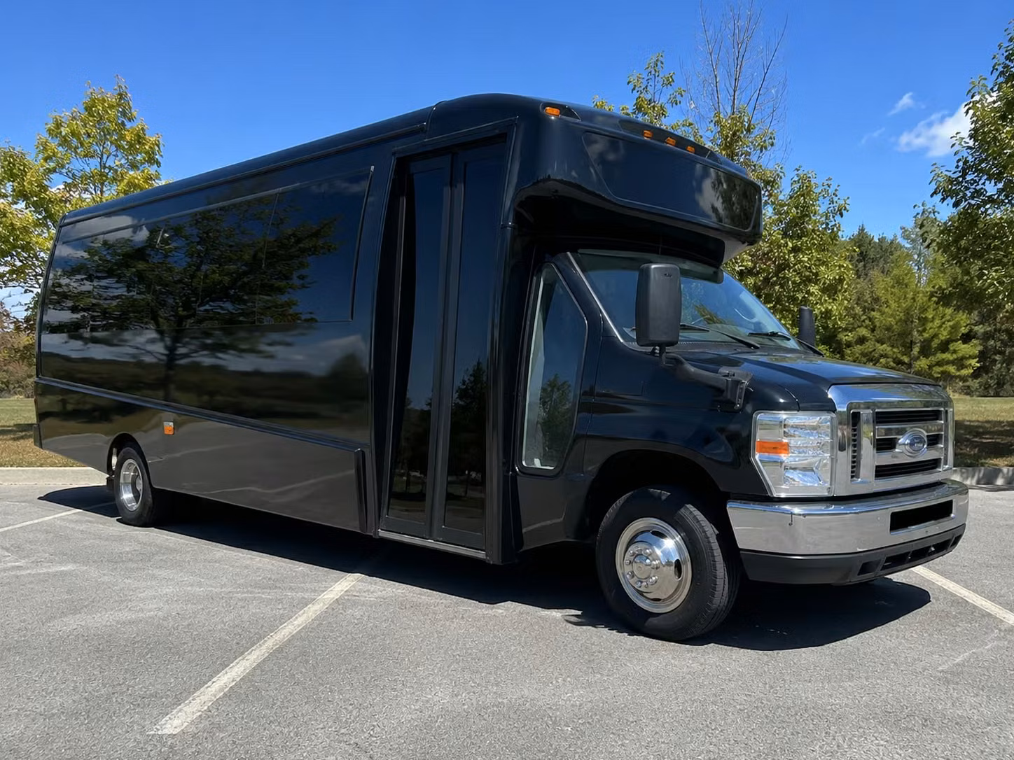 minibus rentals for smaller santa maria prom groups keep things easy