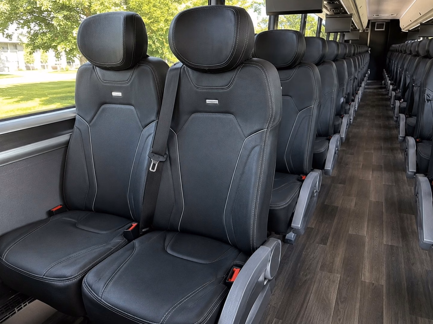 santa maria groups heading to los angeles long distance charter bus transportation made easy