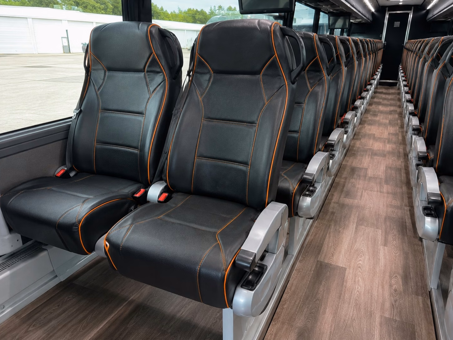 santa mariacharter bus rental